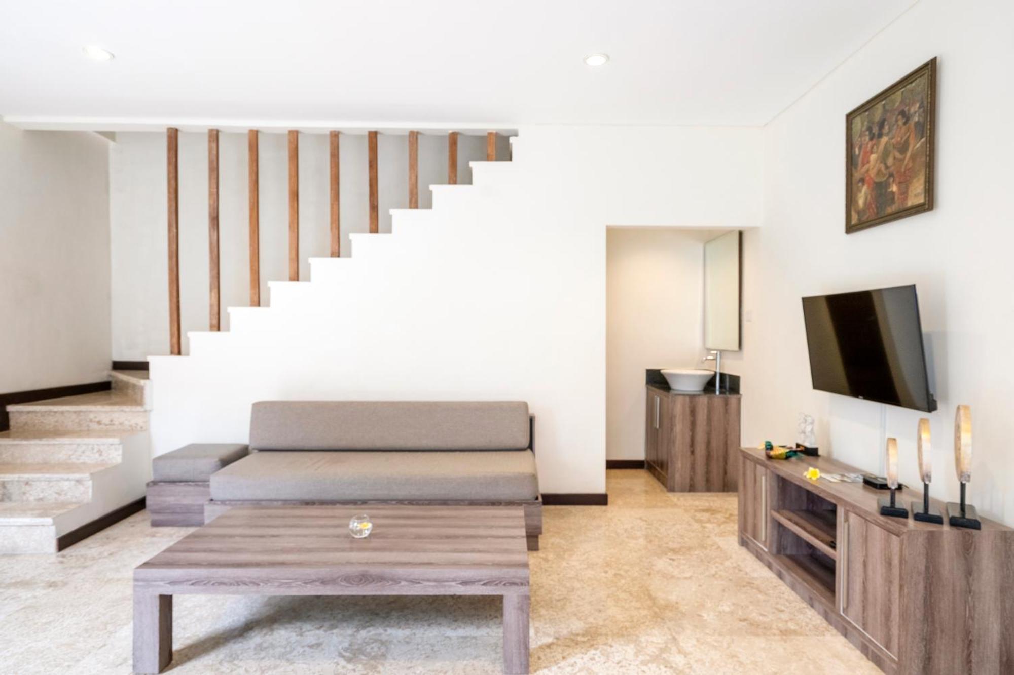Kings Sanur By Moria